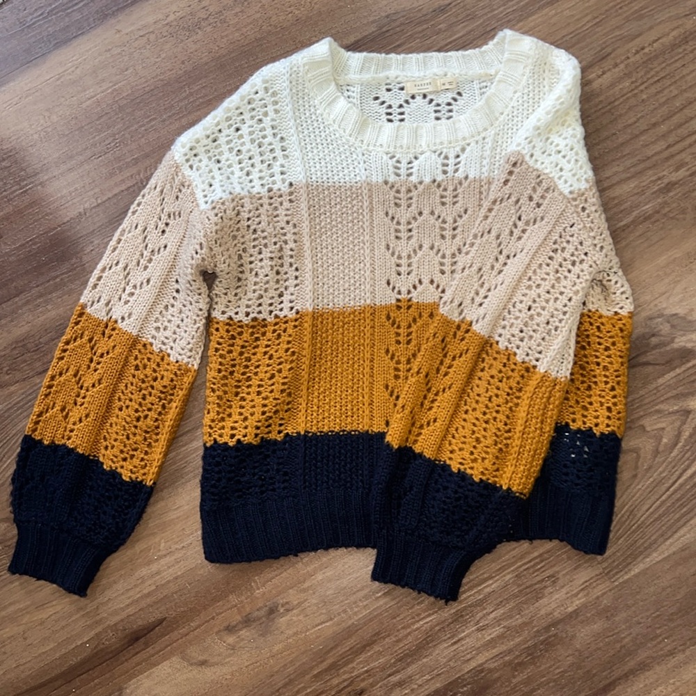 3/$30✨ Harper Knit Sweater